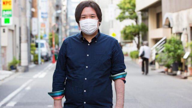 TikTokも本格始動!暴露系YouTuberコレコレとは?人気の理由は?